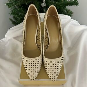 Michael Kors Heels size 9